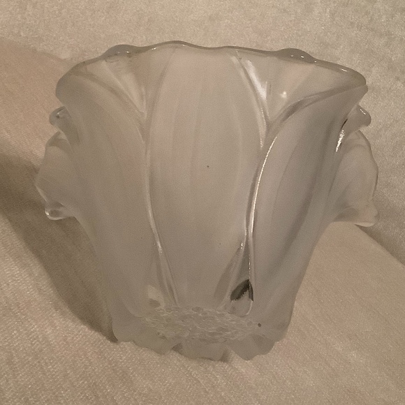 Glass Container - Picture 3 of 4